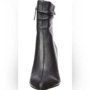 Bella Vita Leather Boots